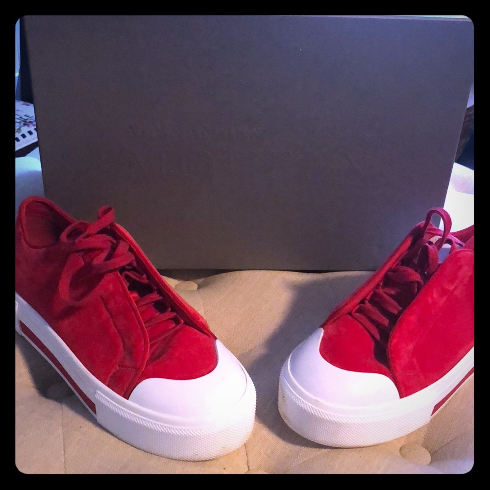 Only worn twice